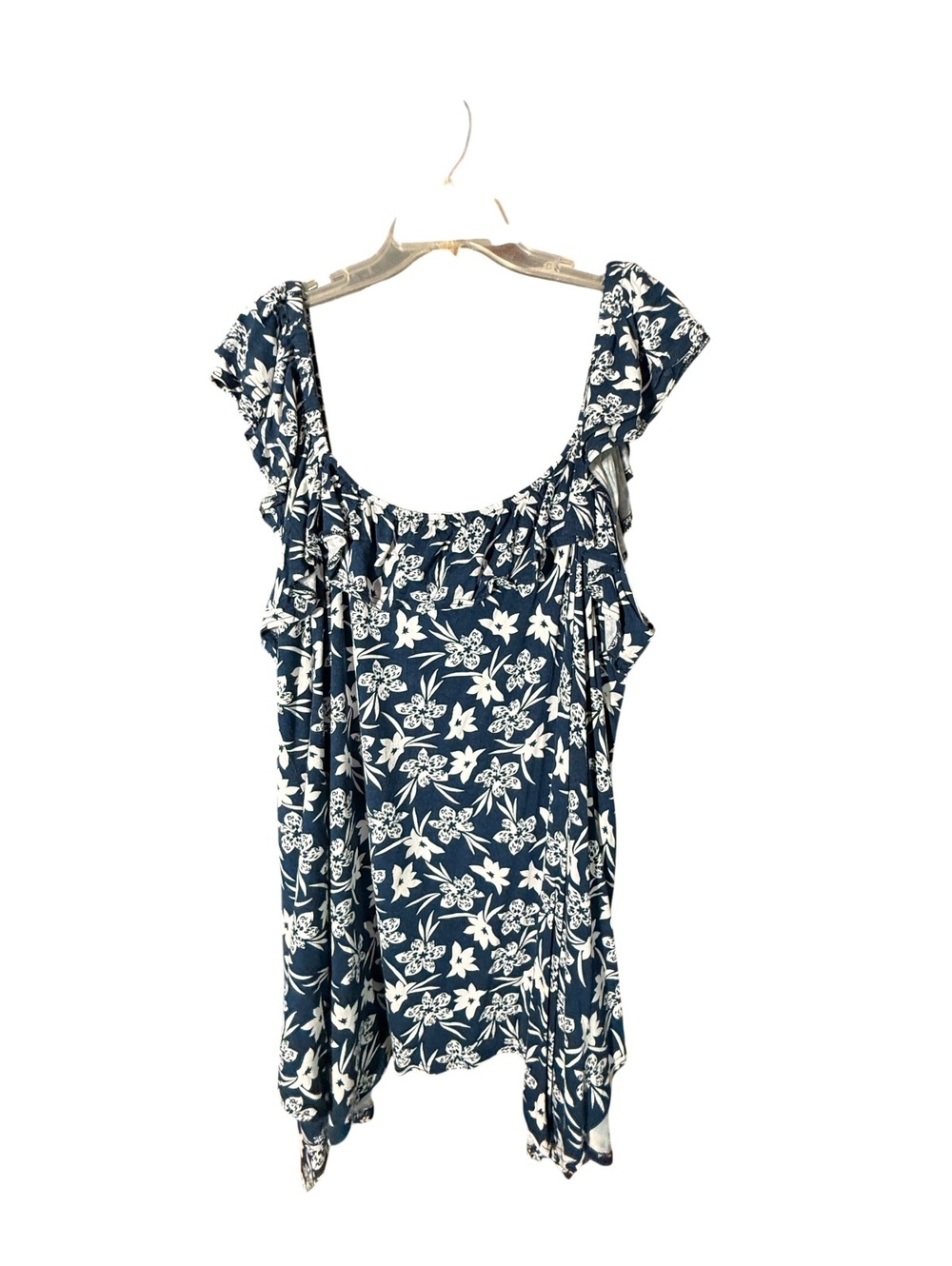 Avenue Navy Floral Sleeveless Top 30/32